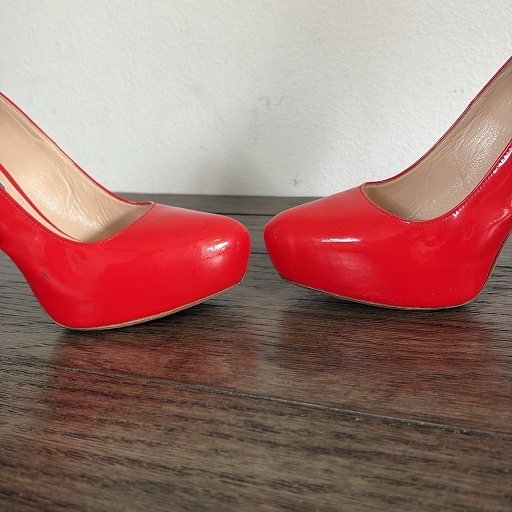 [Prada] Authenticated Red Patent Leather Stiletto Pump Heels Women’s EU 38, US 8 - Picture 8 of 15